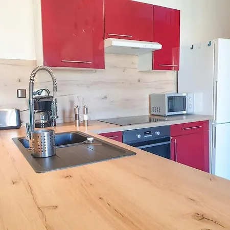 Apartment Spacieux Au Calme 15min Sud De Lyon Proche Metro Et Gare Confluence Aquarium Gerland *