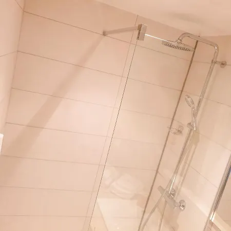 Apartment Spacieux Au Calme 15min Sud De Lyon Proche Metro Et Gare Confluence Aquarium Gerland *